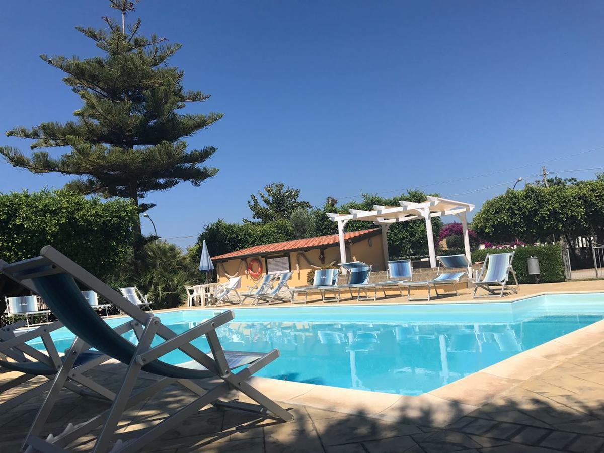 Hotel La Fattoria Sul Mare 梵蒂冈角 外观 照片